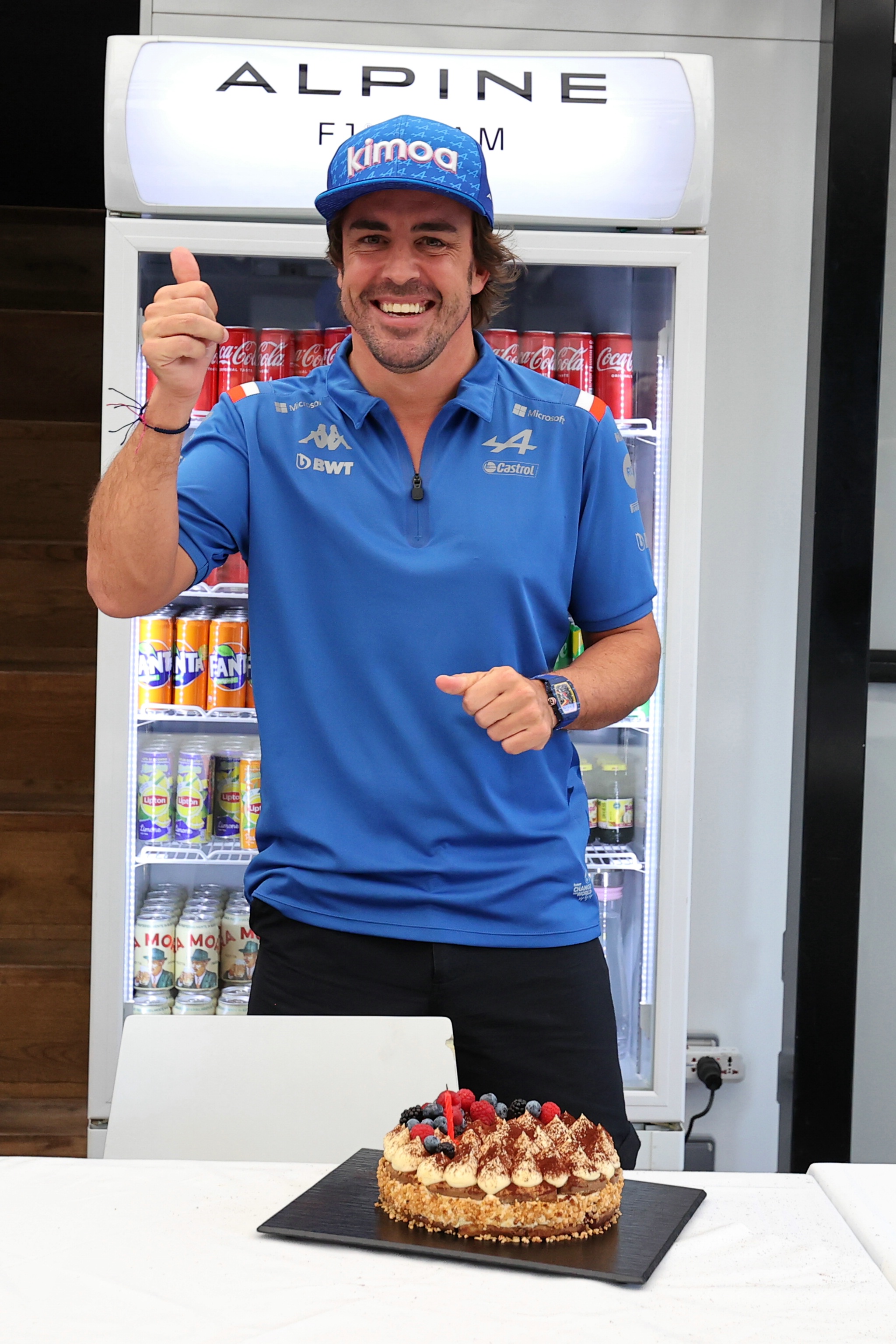 Fernando Alonso (ESP) Alpine F1 Team celebrates his birthday with a cake. Formula 1 World Championship, Rd 13, Hungarian