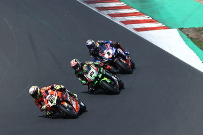 Alvaro Bautista, Jonathan Rea dan Toprak Razgatlioglu, Czech WorldSBK race2, 31 Juli