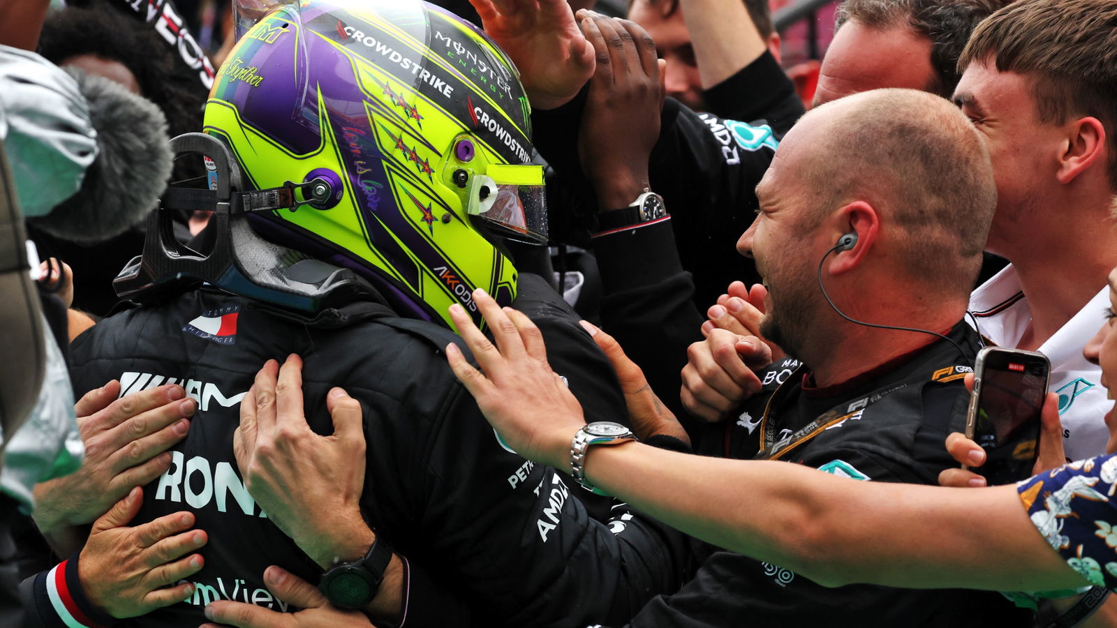 Lewis Hamilton (GBR) Mercedes 
