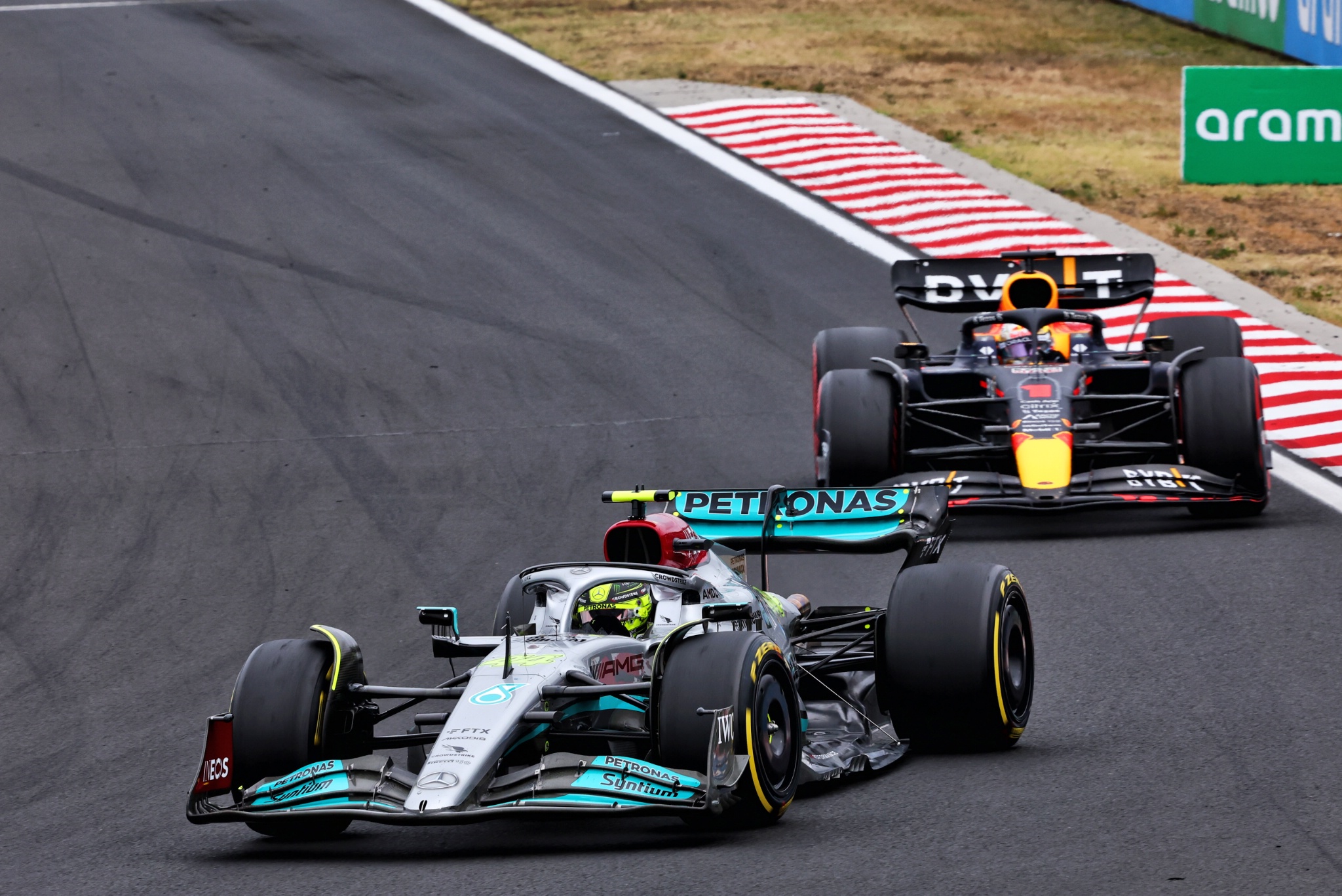 Lewis Hamilton (GBR ) Mercedes AMG F1 W13. Kejuaraan Dunia Formula 1, Rd 13, Hungarian Grand Prix, Budapest, Hungaria,