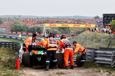 Yuki Tsunoda (JPN) AlphaTauri AT03 retired from the race. Formula 1 World Championship, Rd 14, Dutch Grand Prix,