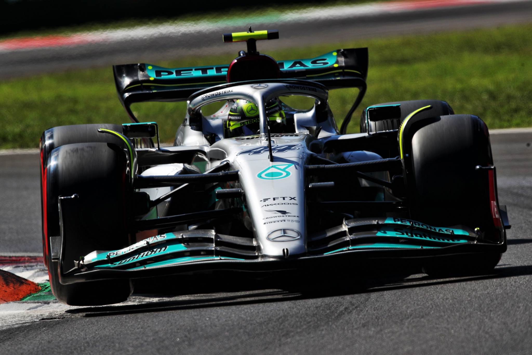 Lewis Hamilton (GBR) Mercedes AMG F1 W13. Formula 1 World Championship, Rd 16, Italian Grand Prix, Monza, Italy,