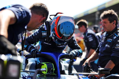 Nyck de Vries (NLD) Williams Racing FW44 Reserve Driver on the grid. Formula 1 World Championship, Rd 16, Italian Grand