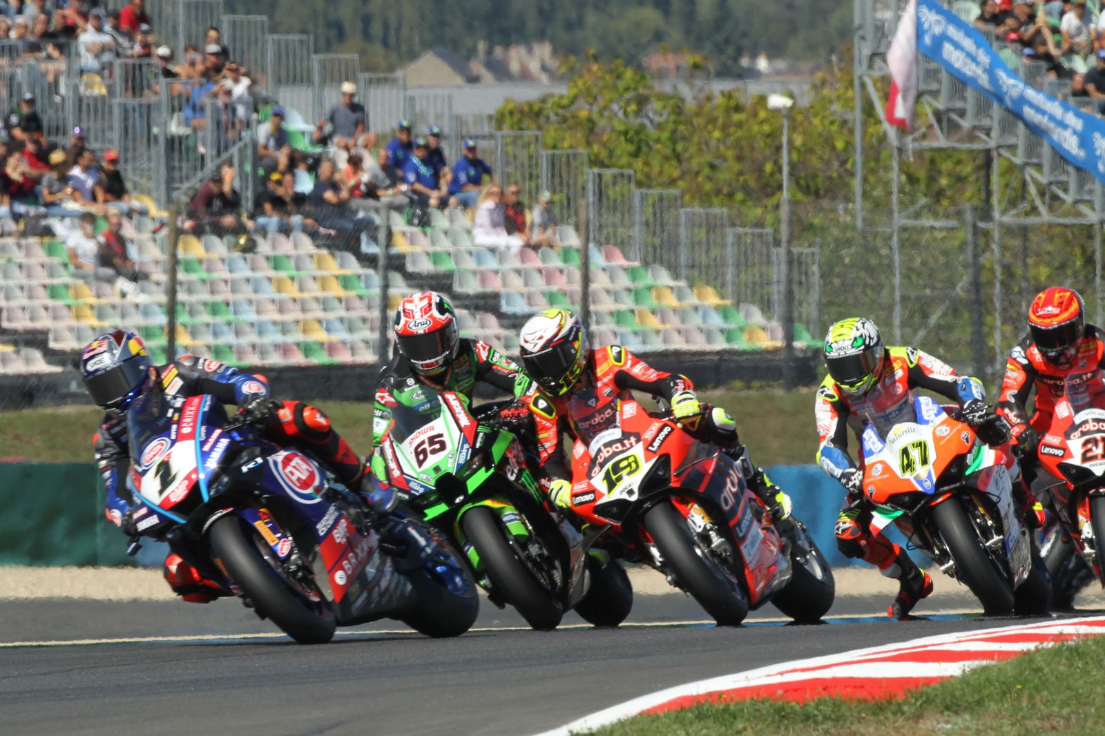 Alvaro Bautista and Jonathan Rea, French WorldSBK race2, 11 September