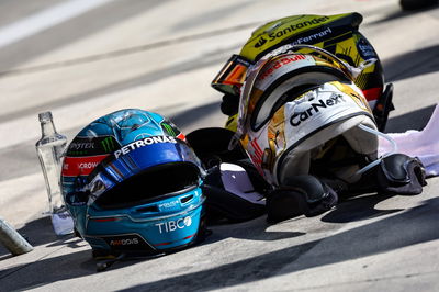 Helmets of Charles Leclerc (FRA), Scuderia Ferrari, George Russell (GBR), Mercedes AMG F1 and Max Verstappen (NLD), Red Bull