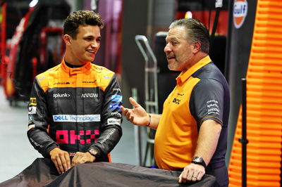 (L to R): Lando Norris (GBR) McLaren with Zak Brown (USA) McLaren Executive Director. Formula 1 World Championship, Rd 17,