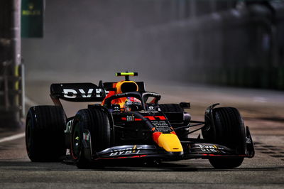 Sergio Perez (MEX) Red Bull Racing RB18. 