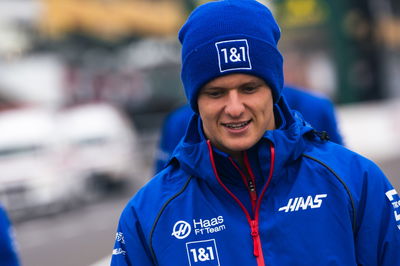 Mick Schumacher (GER) Haas F1 Team walks the circuit with the team. Formula 1 World Championship, Rd 18, Japanese Grand