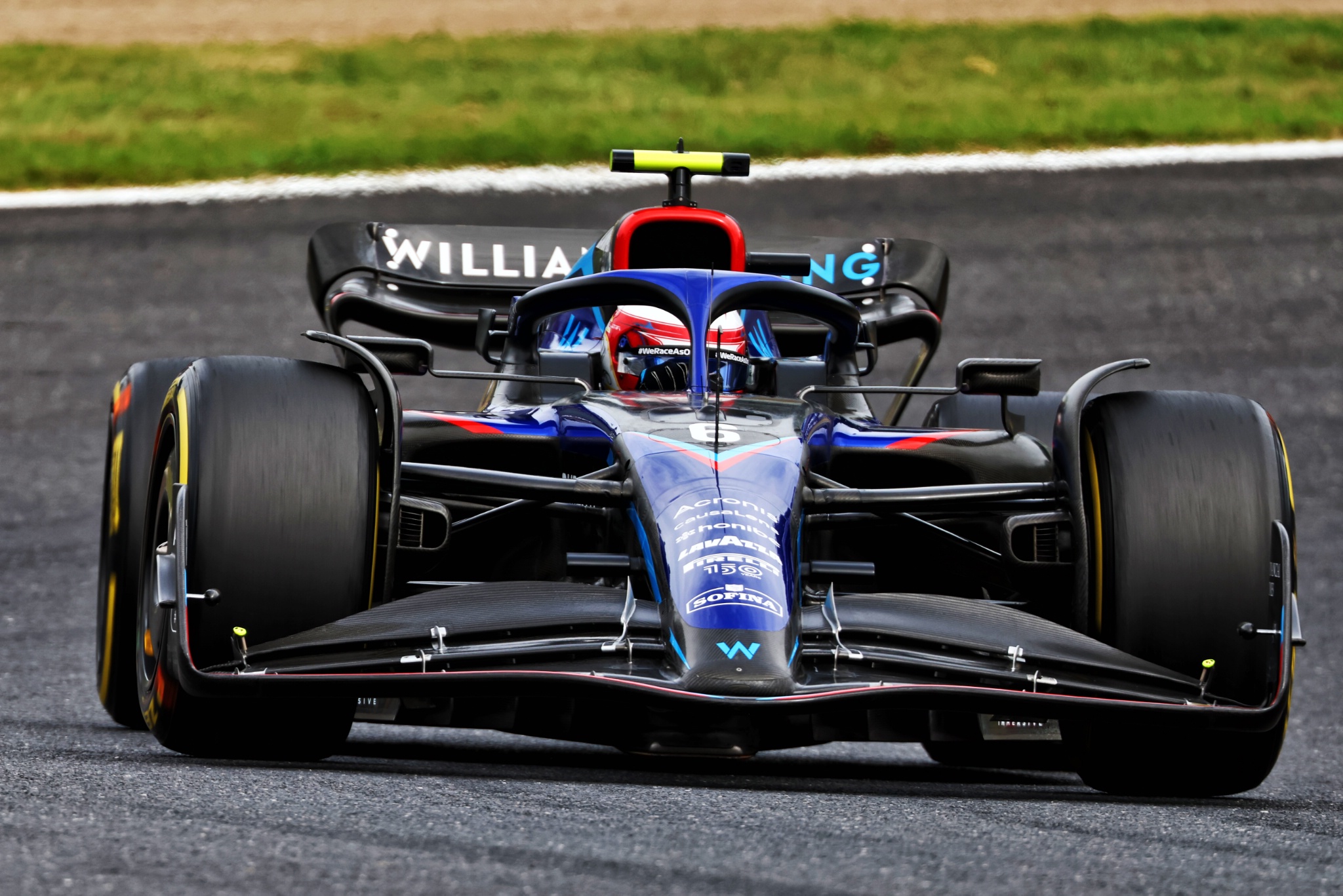 Nicholas Latifi (CDN) ) Williams Racing FW44. Kejuaraan Dunia Formula 1, Rd 18, Grand Prix Jepang, Suzuka, Jepang,
