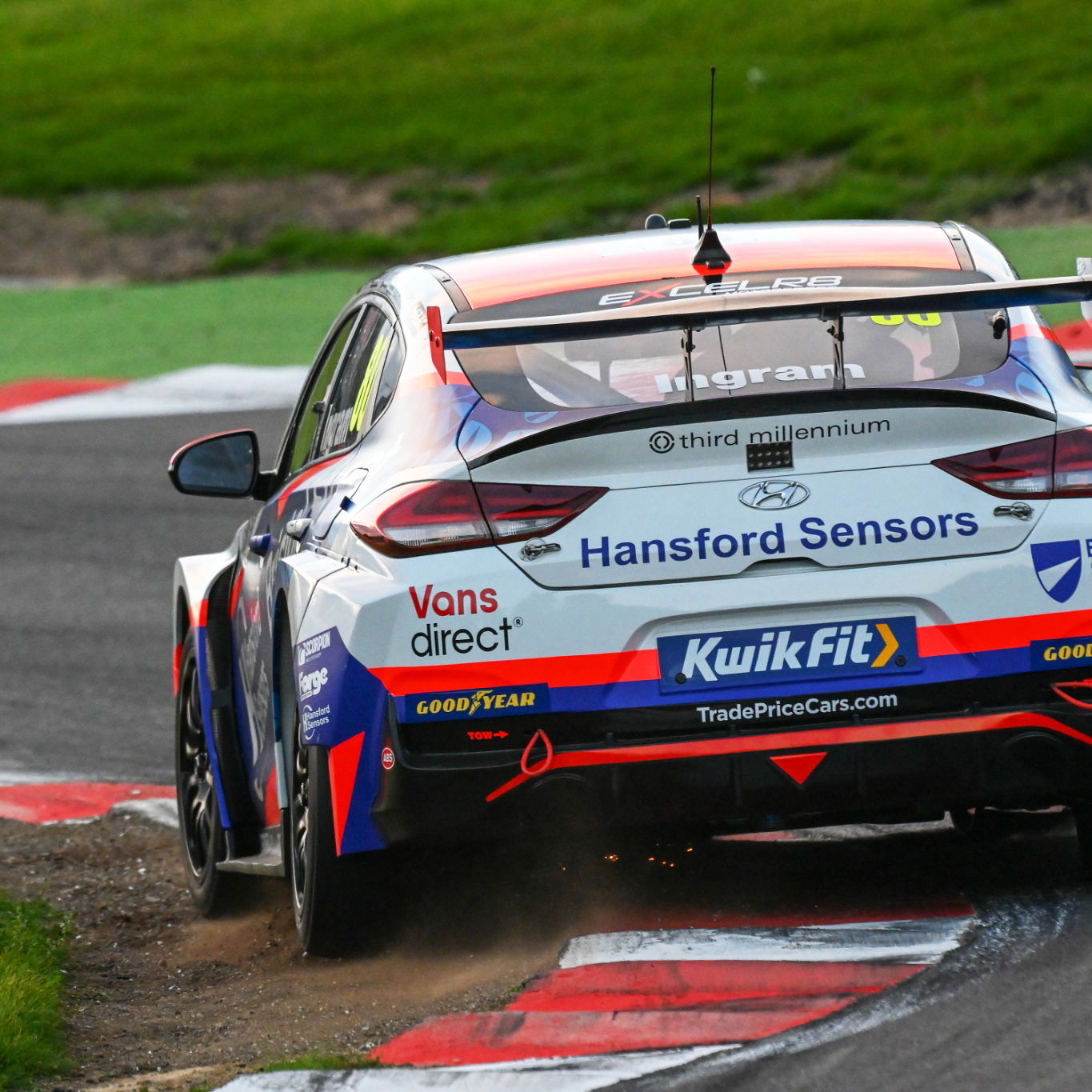 Tom Ingram (GBR) - Bristol Street Motors with EXCELR8 TradePriceCars.com Hyundai