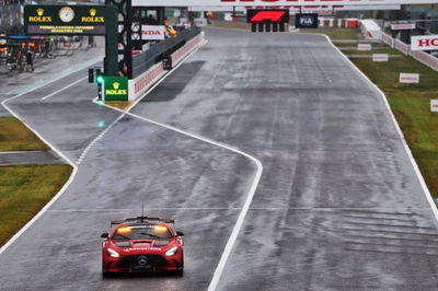 The Mercedes FIA Safety Car heads onto the circuit. Formula 1 World Championship, Rd 18, Japanese Grand Prix, Suzuka,