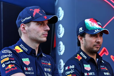 (L to R): Max Verstappen (NLD) Red Bull Racing