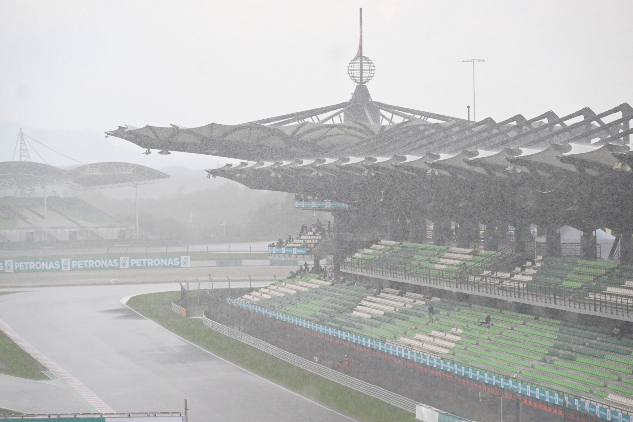 Regen, Maleisische MotoGP, 21 oktober