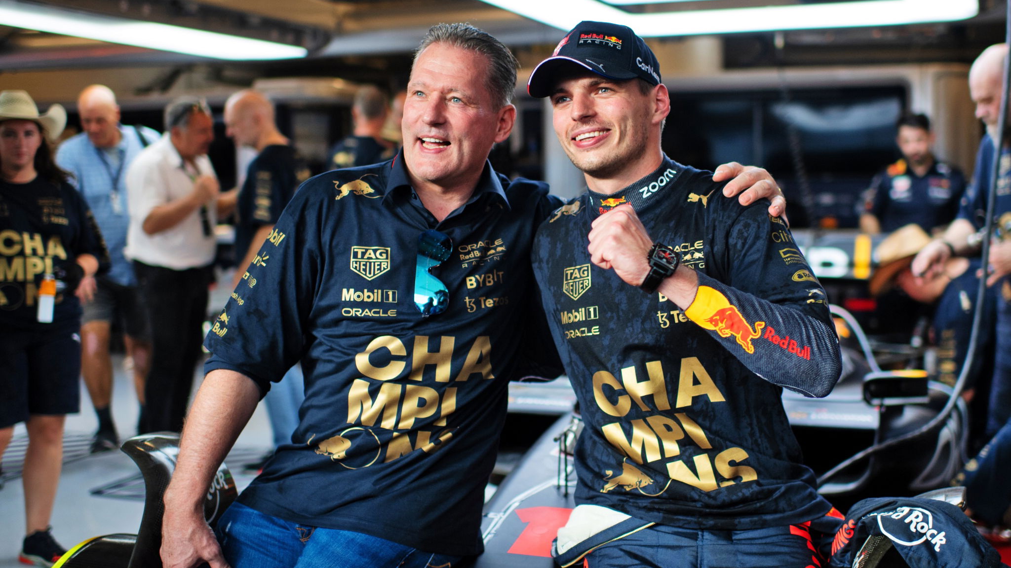 (L to R): Jos Verstappen (NLD) and his son Max Verstappen (NLD) Red Bull Racing celebrate winning the Constructors' World