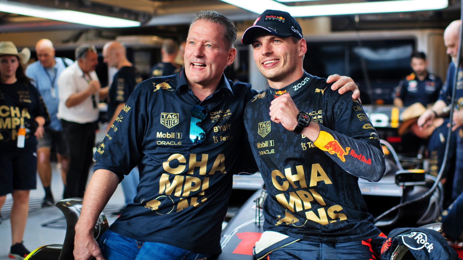 (L to R): Jos Verstappen (NLD) and his son Max Verstappen (NLD) Red Bull Racing celebrate winning the Constructors' World