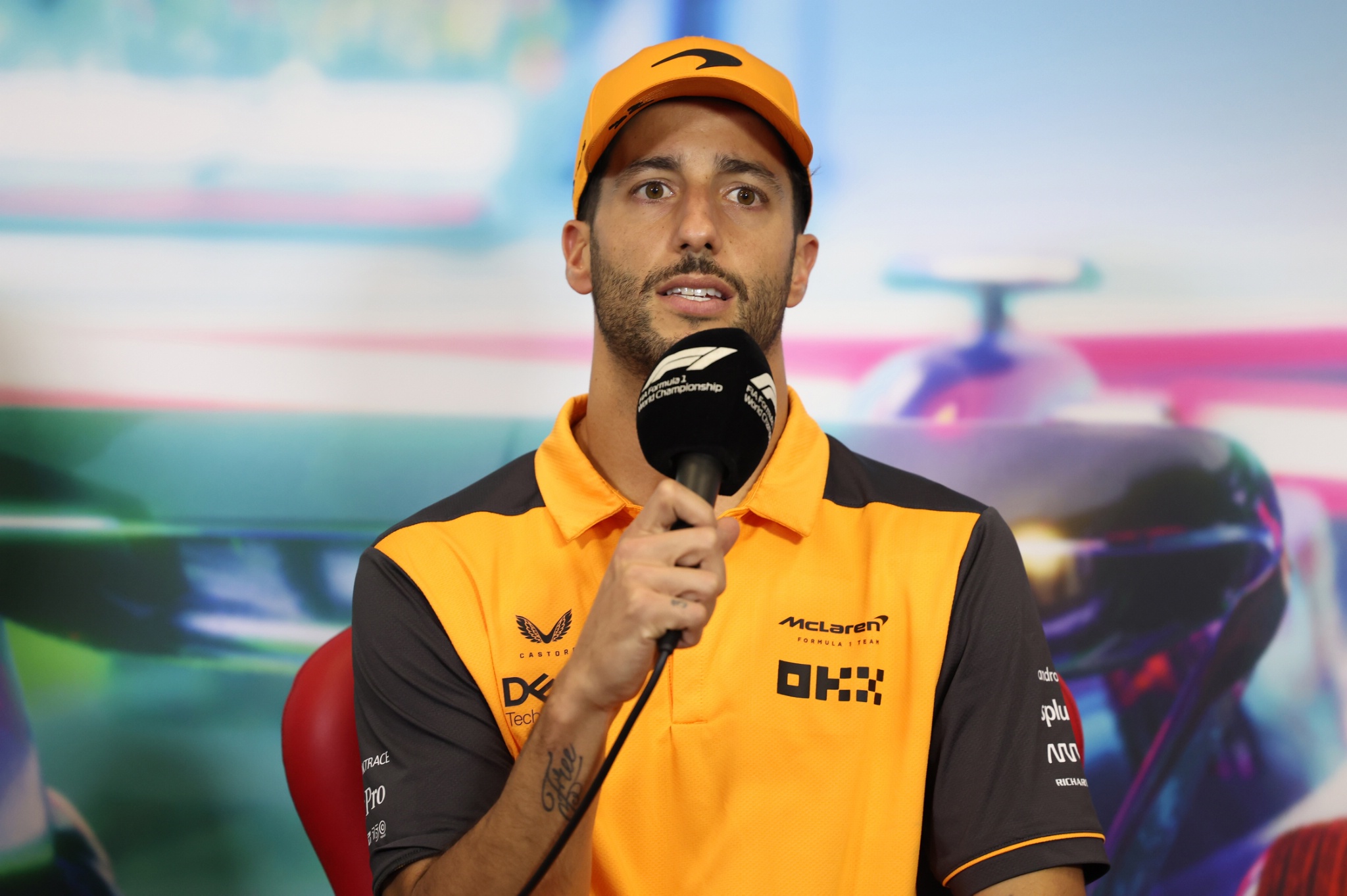 Daniel Ricciardo (AUS) ) McLaren, dalam Konferensi Pers FIA. Kejuaraan Dunia Formula 1, Rd 20, Grand Prix Meksiko,
