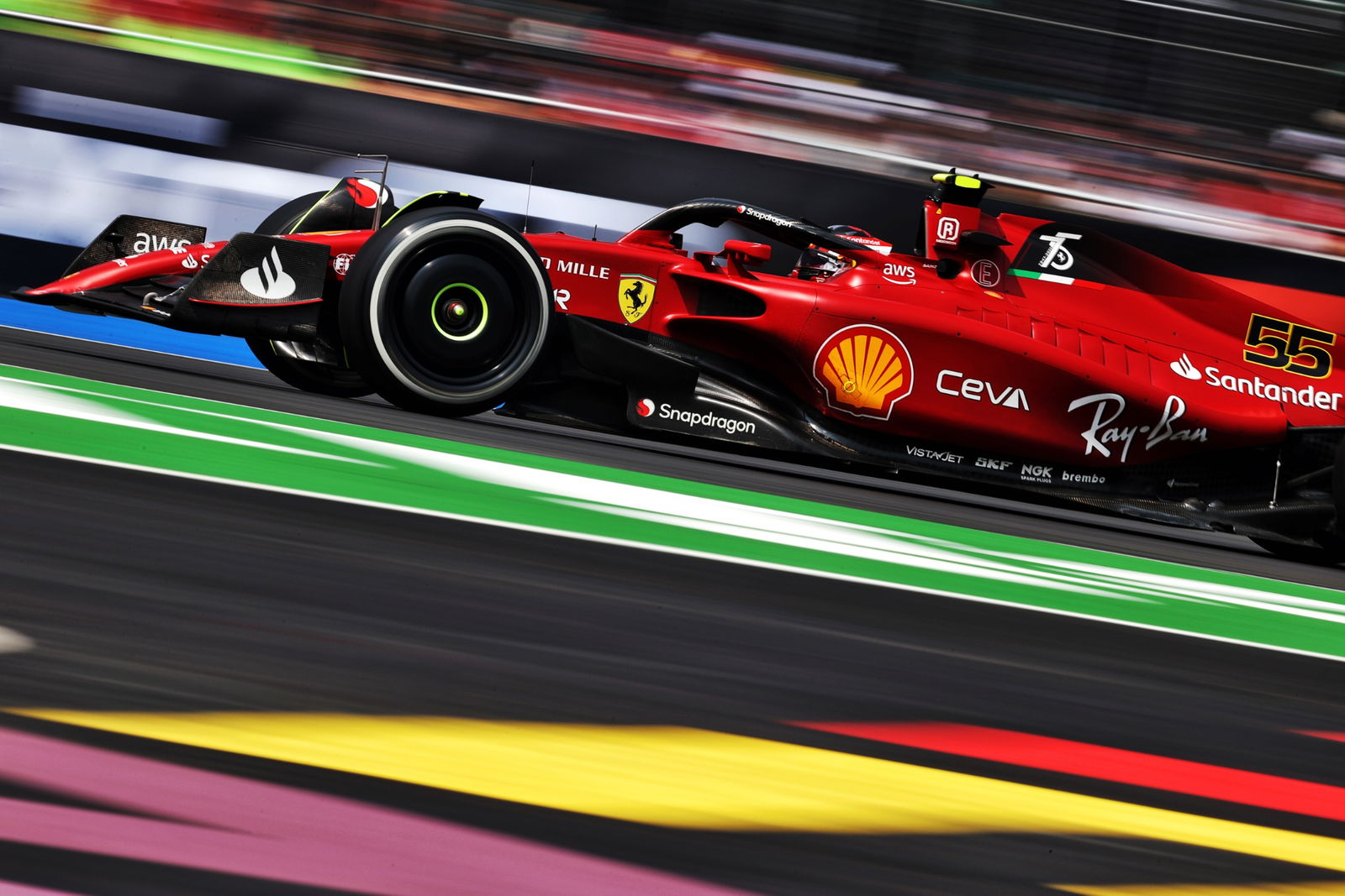 Carlos Sainz Jr (ESP) Ferrari F1-75. Formula 1 World Championship, Rd 20, Mexican Grand Prix, Mexico City, Mexico,