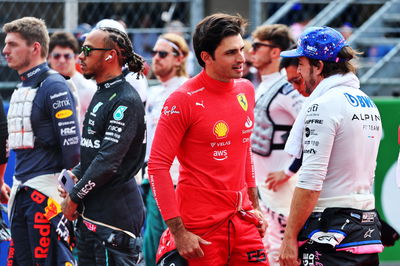 Carlos Sainz Jr (ESP) Ferrari with Fernando Alonso (ESP) Alpine F1 Team on the grid. Formula 1 World Championship, Rd 20,