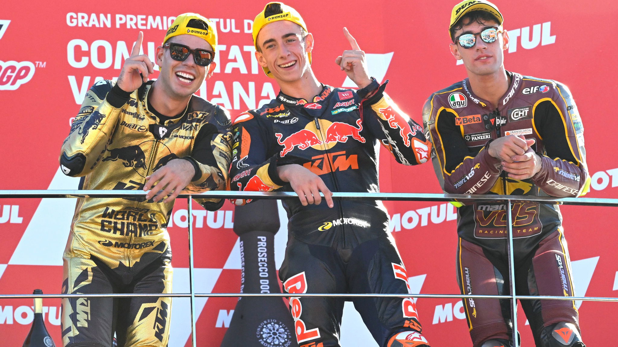 Augusto Fernandez, Pedro Acosta, Tony