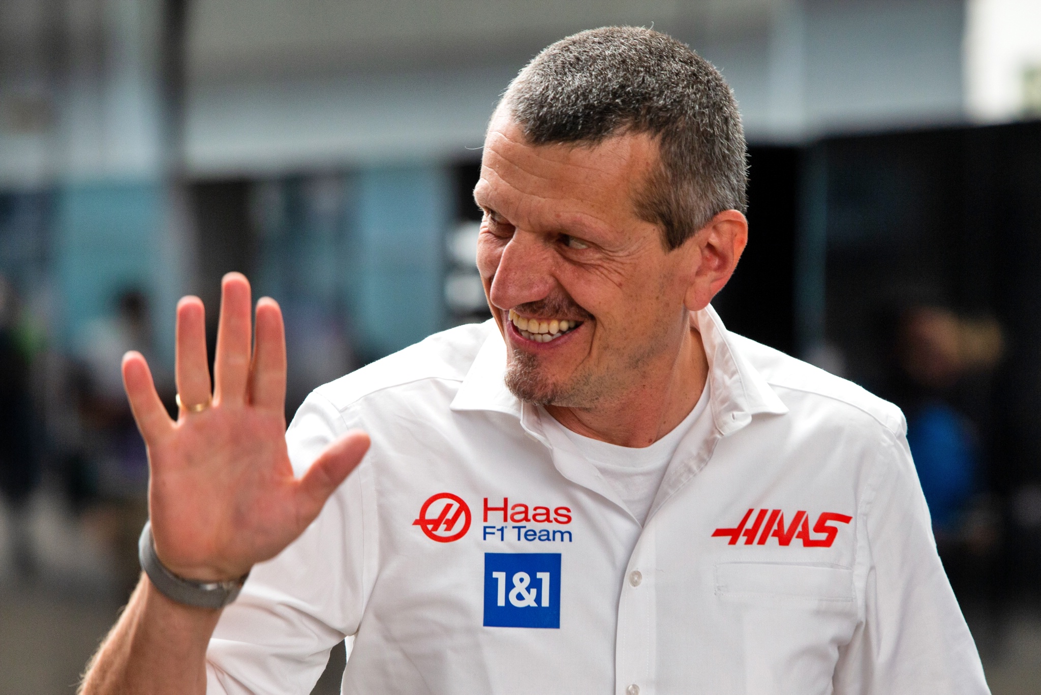 Guenther Steiner (ITA ) Ketua Tim Haas F1. Kejuaraan Dunia Formula 1, Rd 21, Grand Prix Brasil, Sao Paulo,