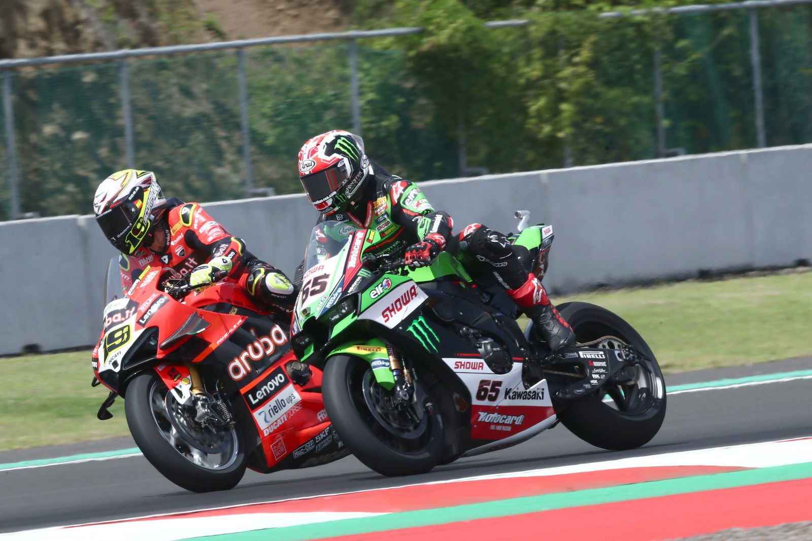 Jonathan Rea Kawasaki, Alvaro Bautista Ducati, WorldSBK Mandalika 