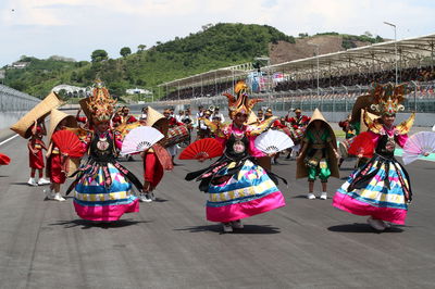 Local entertainment , Race 2, Indonesian WorldSBK. 13 November