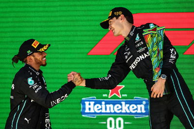 Lewis Hamilton (GBR), Mercedes AMG F1 dan George Russell (GBR), Kejuaraan Dunia Formula 1 Mercedes AMG F1, Rd 21,