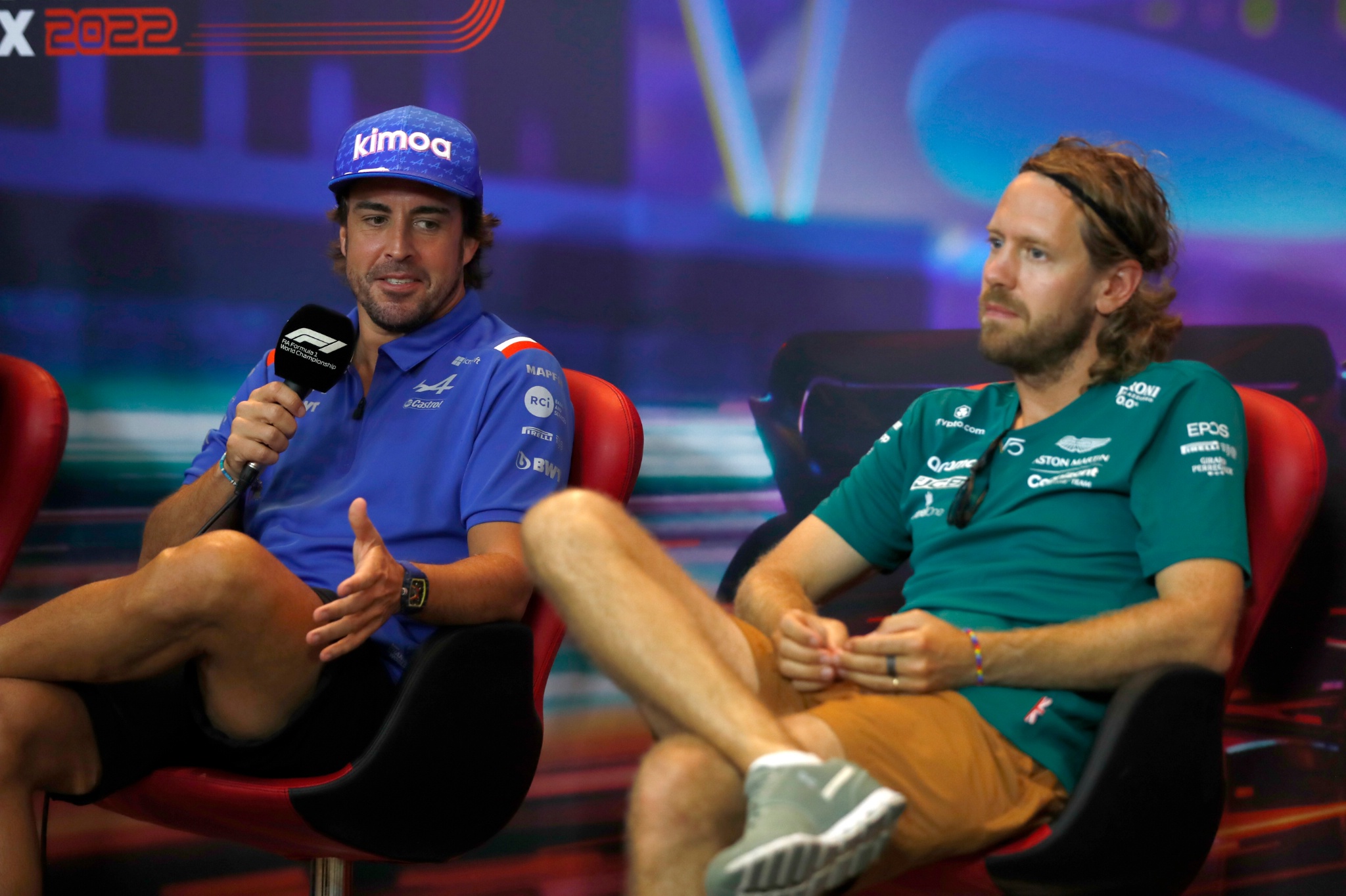 (L to R): Fernando Alonso (ESP) Alpine F1 Team with Sebastian Vettel (GER) Aston Martin F1 Team in the FIA Press