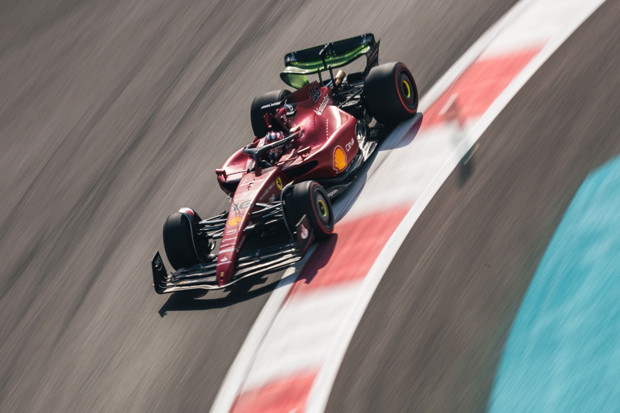 Charles Leclerc (MON) Ferrari F1-75. Formula 1 World Championship, Rd 22, Abu Dhabi Grand Prix, Yas Marina Circuit, Abu