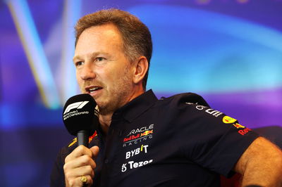 Christian Horner (GBR ) Kepala Tim Balap Red Bull dalam Konferensi Pers FIA. Kejuaraan Dunia Formula 1, Rd 22,