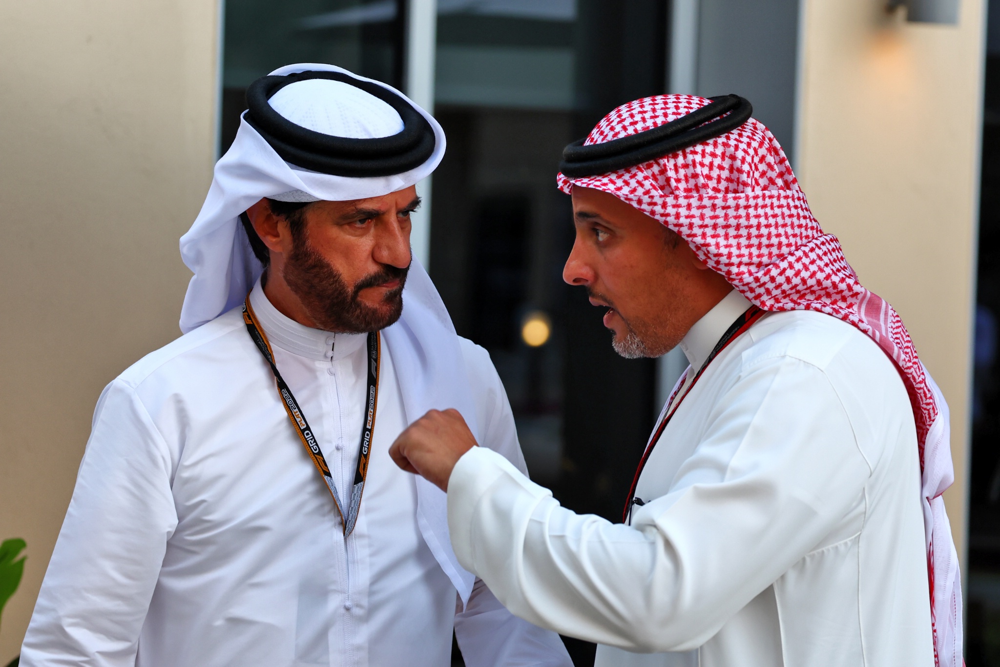 (L ke R ): Presiden FIA Mohammed Bin Sulayem (UEA) bersama Pangeran Khalid Bin Sultan Al Faisal (KSA) Presiden Saudi
