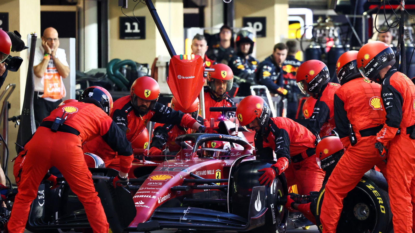 Charles Leclerc (MON) Ferrari F1-75 make