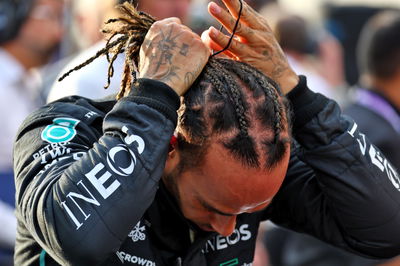 Lewis Hamilton (GBR) Mercedes AMG F1 on the grid. Formula 1 World Championship, Rd 22, Abu Dhabi Grand Prix, Yas Marina