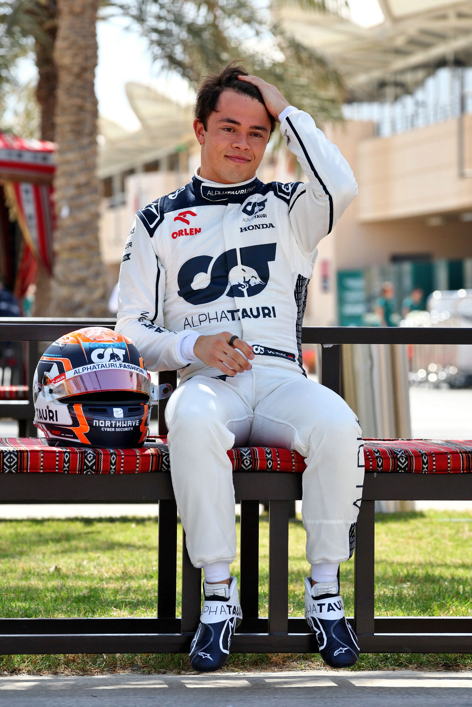 Nyck de Vries (NLD) AlphaTauri. Formula 1 Testing, Sakhir, Bahrain, Day One.- www.xpbimages.com, EMail: