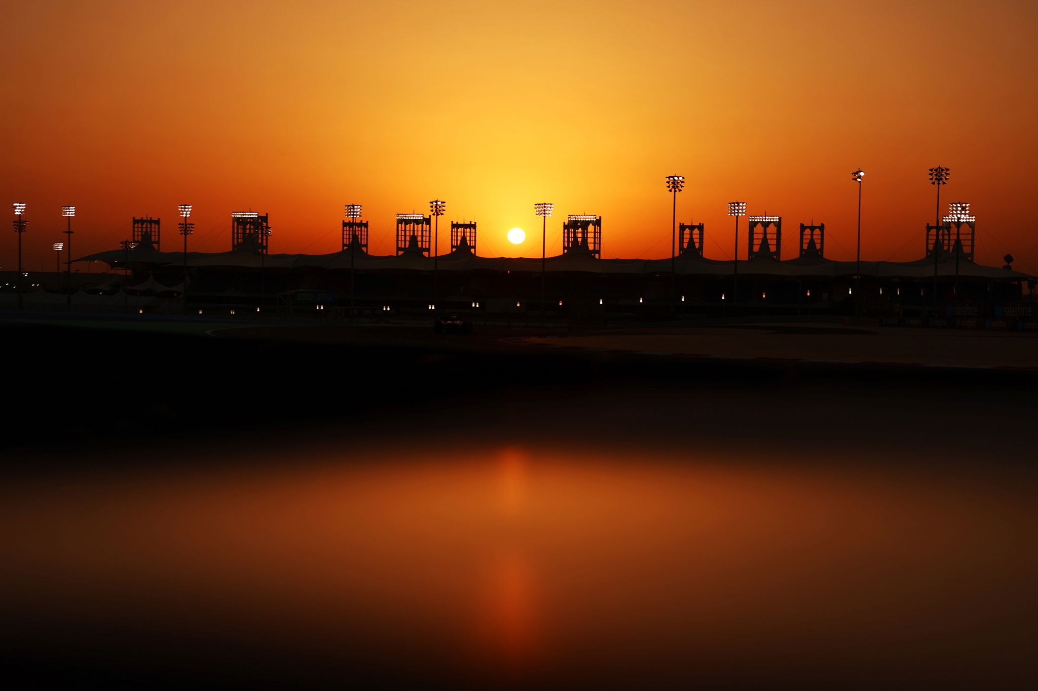 Low light action. Formula 1 Testing, Sakhir, Bahrain, Day One.- www.xpbimages.com, EMail: requests@xpbimages.com ©