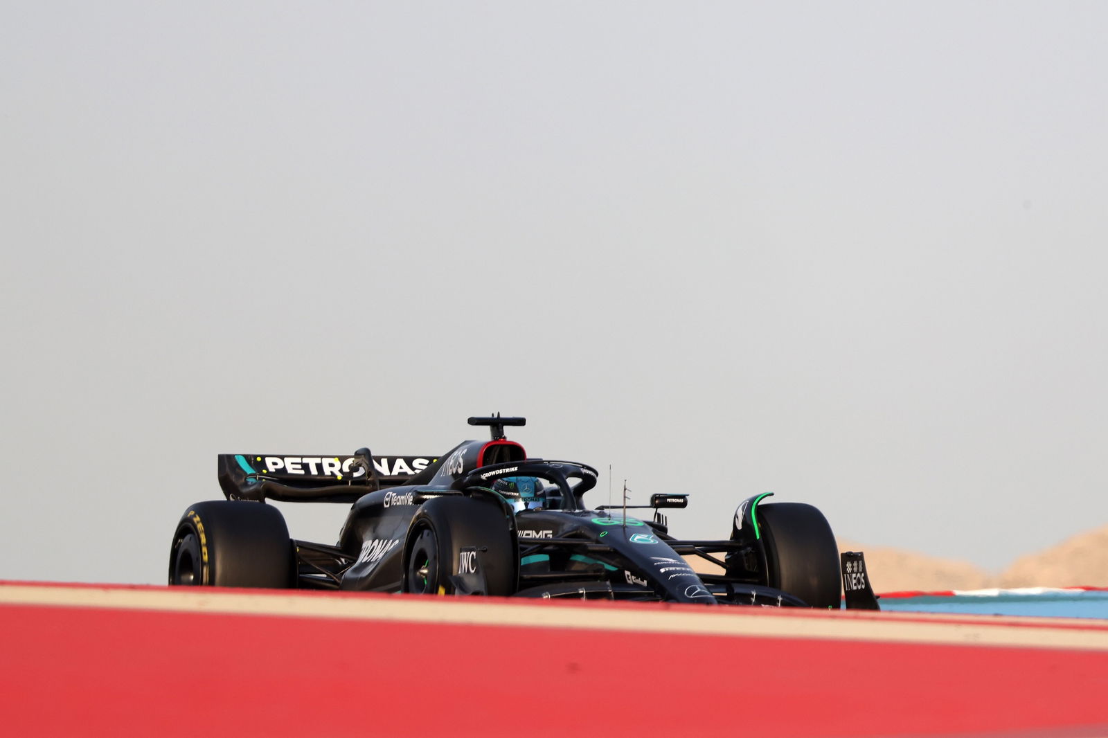George Russell (GBR) Mercedes AMG F1 W14. Formula 1 Testing, Sakhir, Bahrain, Day Two.- www.xpbimages.com, EMail: