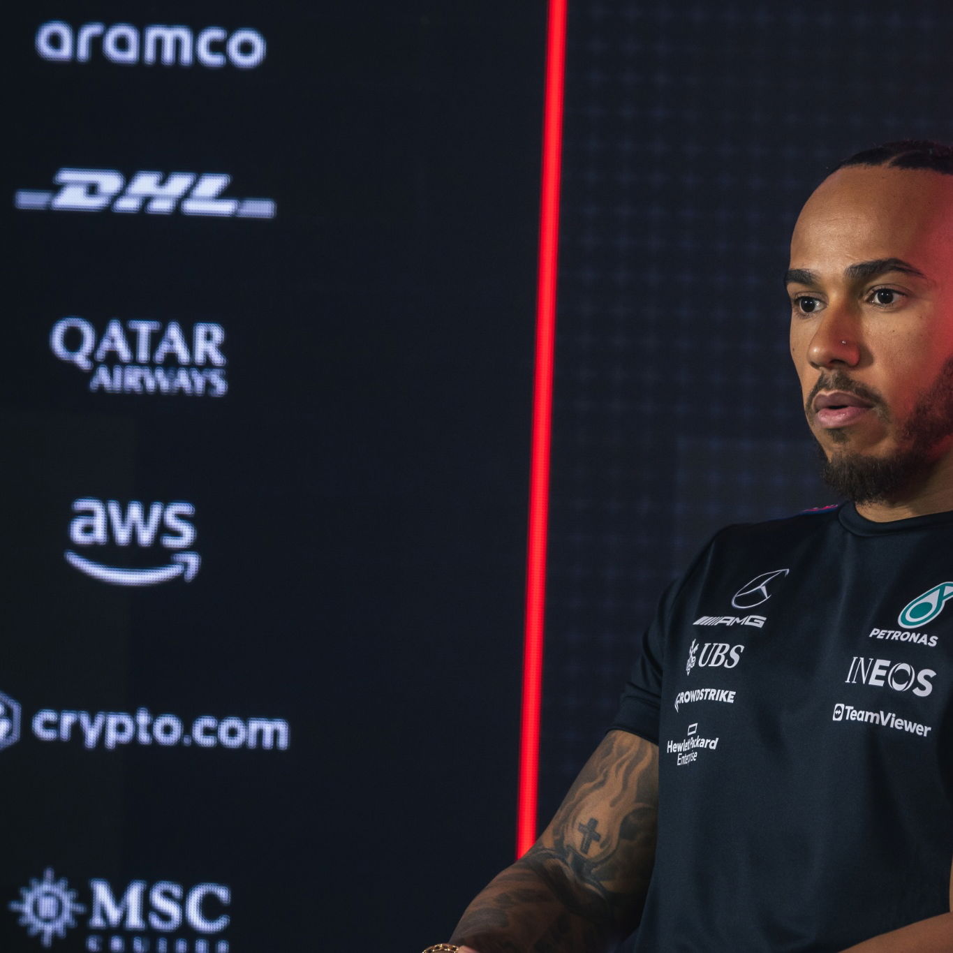 Lewis Hamilton (GBR) Mercedes AMG F1 in the FIA Press Conference. Formula 1 Testing, Sakhir, Bahrain, Day Three.
-
