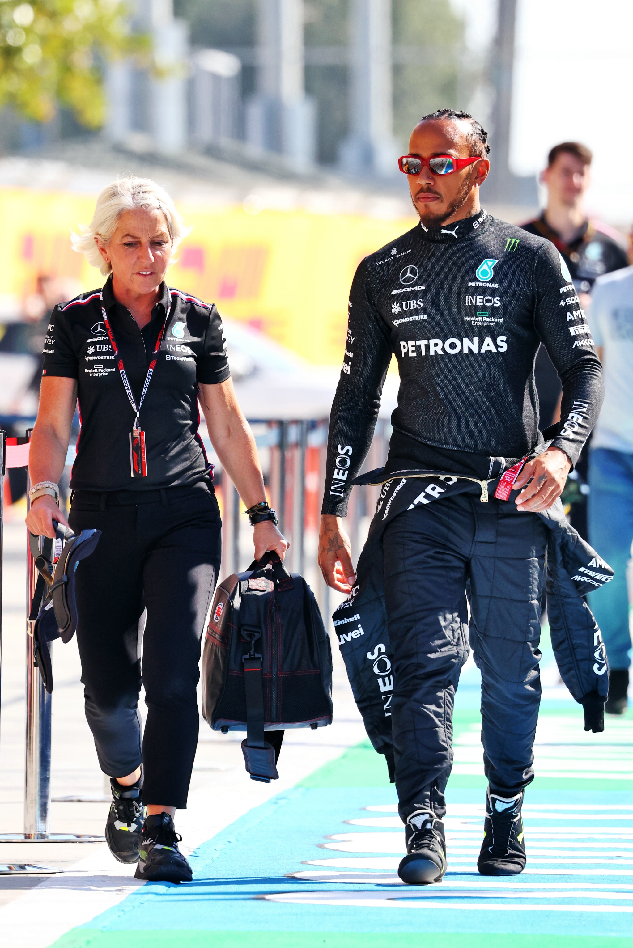 (L to R): Angela Cullen (NZL) Mercedes AMG F1 Physiotherapist with Lewis Hamilton (GBR) Mercedes AMG F1.  Formula 1 world