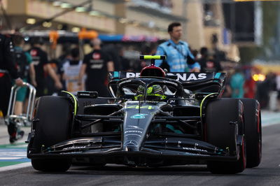 Lewis Hamilton (GBR ) Mercedes AMG F1 W14. Kejuaraan Dunia Formula 1, Rd 1, Grand Prix Bahrain, Sakhir, Bahrain, Balapan