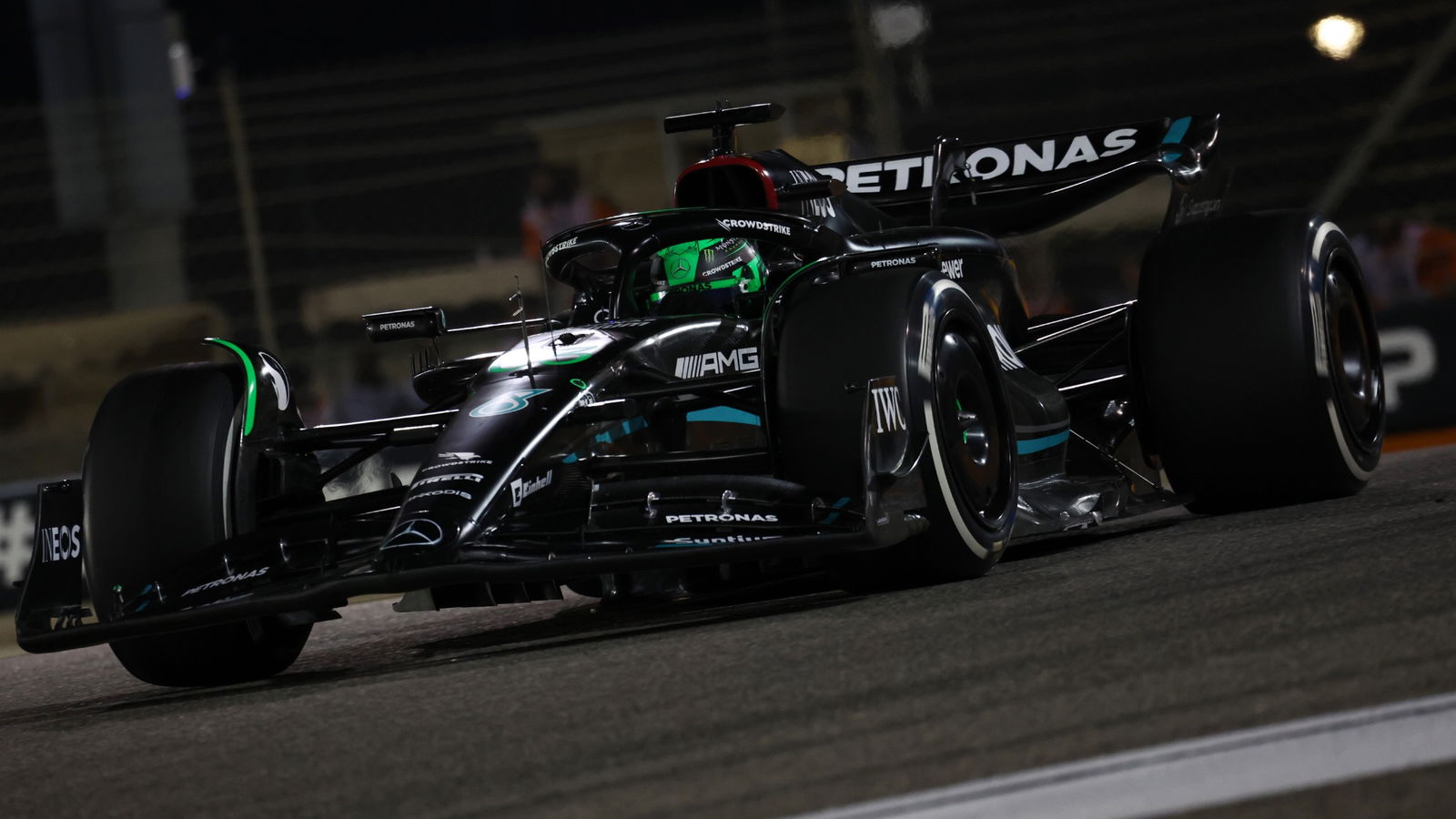 George Russell (GBR) Mercedes AMG F1 W14. Formula 1 World Championship, Rd 1, Bahrain Grand Prix, Sakhir, Bahrain, Race