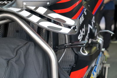 Aprilia fork mounted wings, PortimaoMotoGP test, 11 March