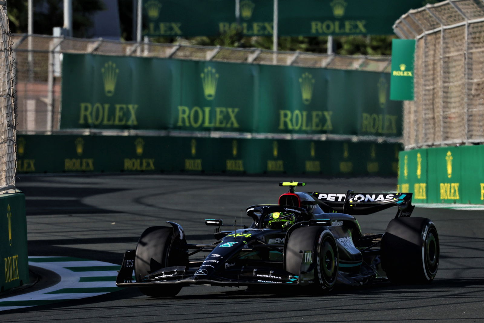 Lewis Hamilton (GBR ) Mercedes AMG F1 W14. Kejuaraan Dunia Formula 1, Rd 2, Grand Prix Arab Saudi, Jeddah, Saudi
