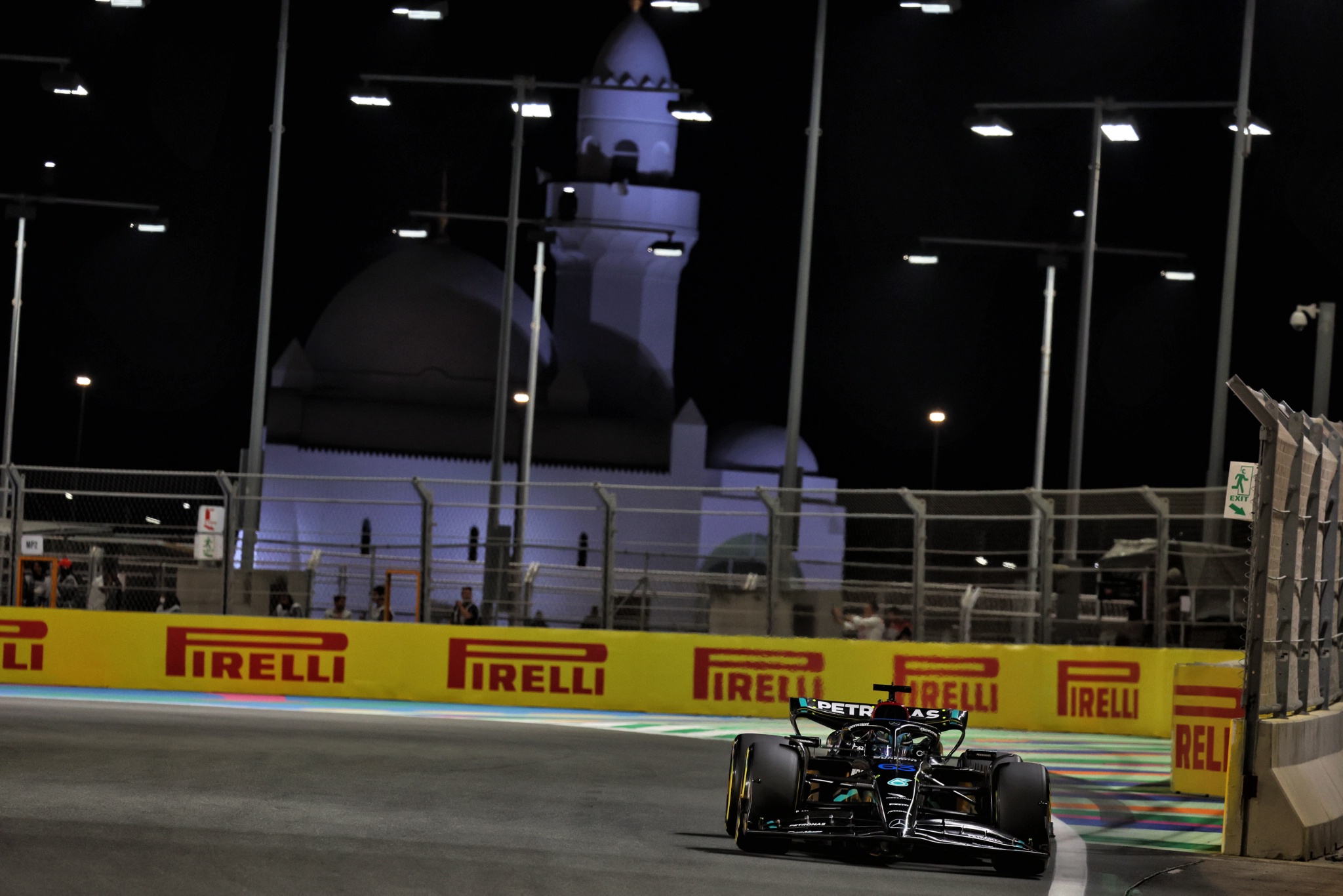 George Russell (GBR) Mercedes AMG F1 W14. Formula 1 World Championship, Rd 2, Saudi Arabian Grand Prix, Jeddah, Saudi