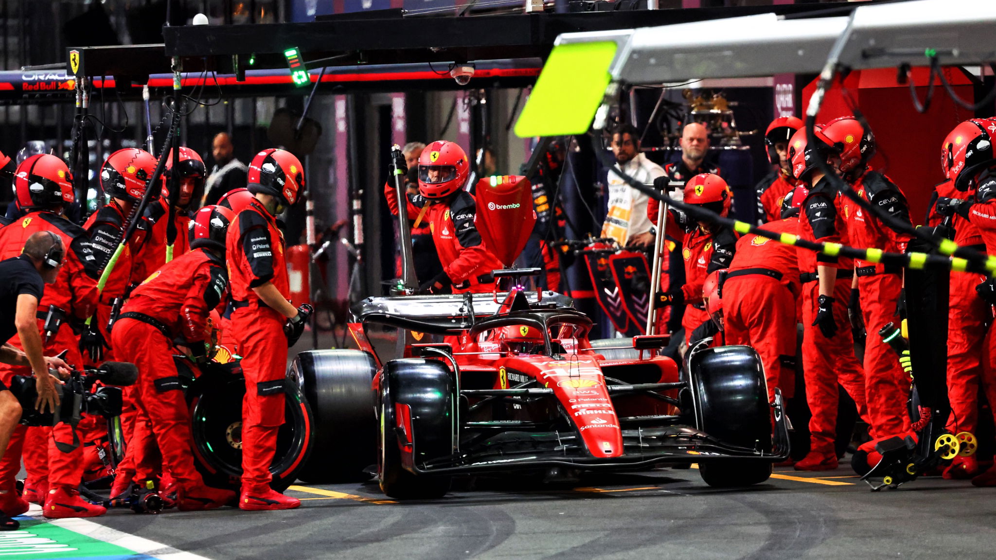 Charles Leclerc (MON) Ferrari SF-23 makes a pit stop. Formula 1 World Championship, Rd 2, Saudi Arabian Grand Prix,