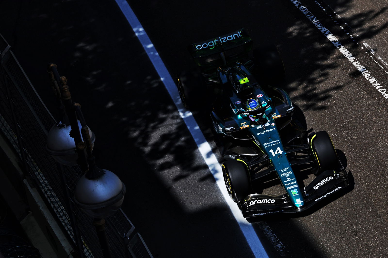 Fernando Alonso (ESP) Aston Martin F1 Team AMR23. Formula 1 World Championship, Rd 4, Azerbaijan Grand Prix, Baku Street