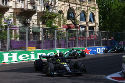 Lewis Hamilton (GBR ) Mercedes AMG F1 W14. Kejuaraan Dunia Formula 1, Rd 4, Grand Prix Azerbaijan, Sirkuit Jalan Baku,