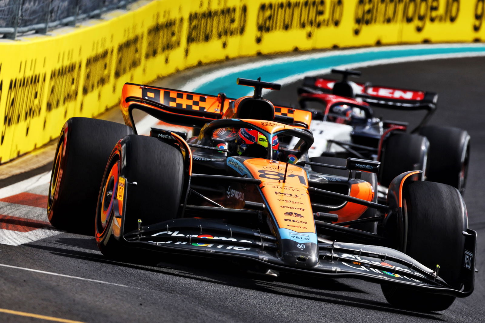 Oscar Piastri (AUS ) McLaren MCL60. Kejuaraan Dunia Formula 1, Rd 5, Grand Prix Miami, Miami, Florida, AS, Hari Perlombaan.
