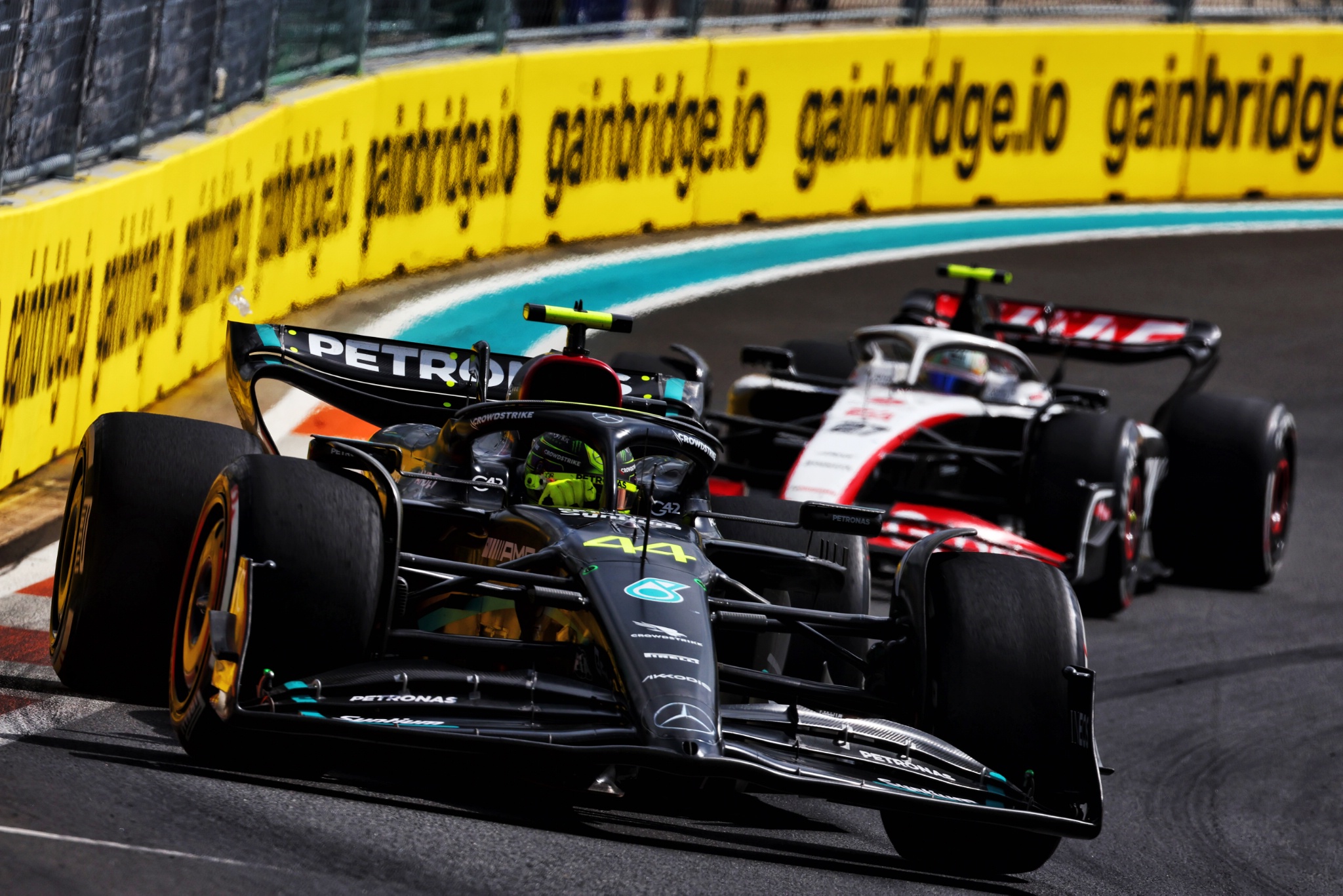 Lewis Hamilton (GBR) Mercedes AMG F1 W14. Formula 1 World Championship, Rd 5, Miami Grand Prix, Miami, Florida, USA, Race