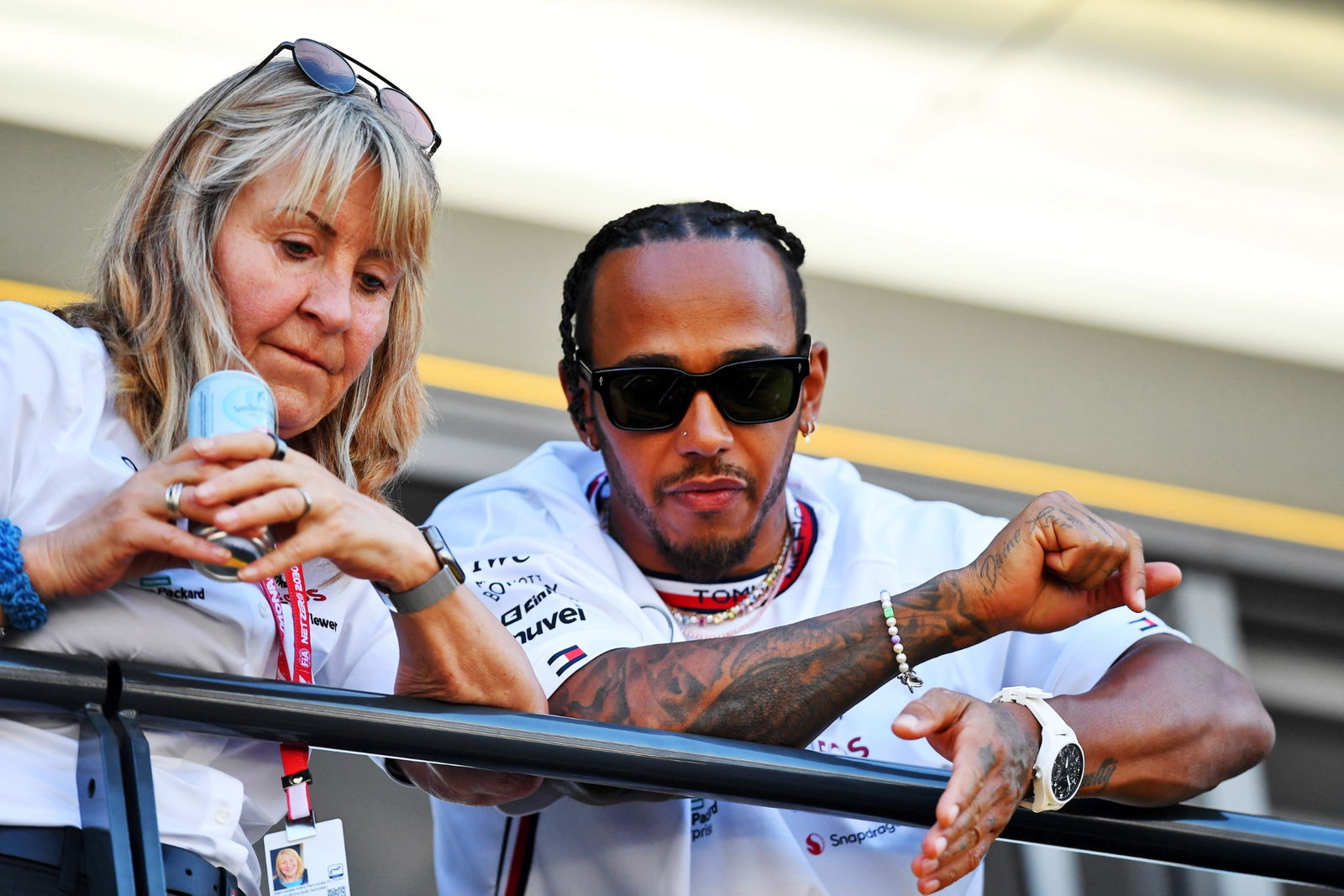 (L to R): Jayne Poole (GBR) Red Bull Racing Special Advisor with Lewis Hamilton (GBR) Mercedes AMG F1. Formula 1 World