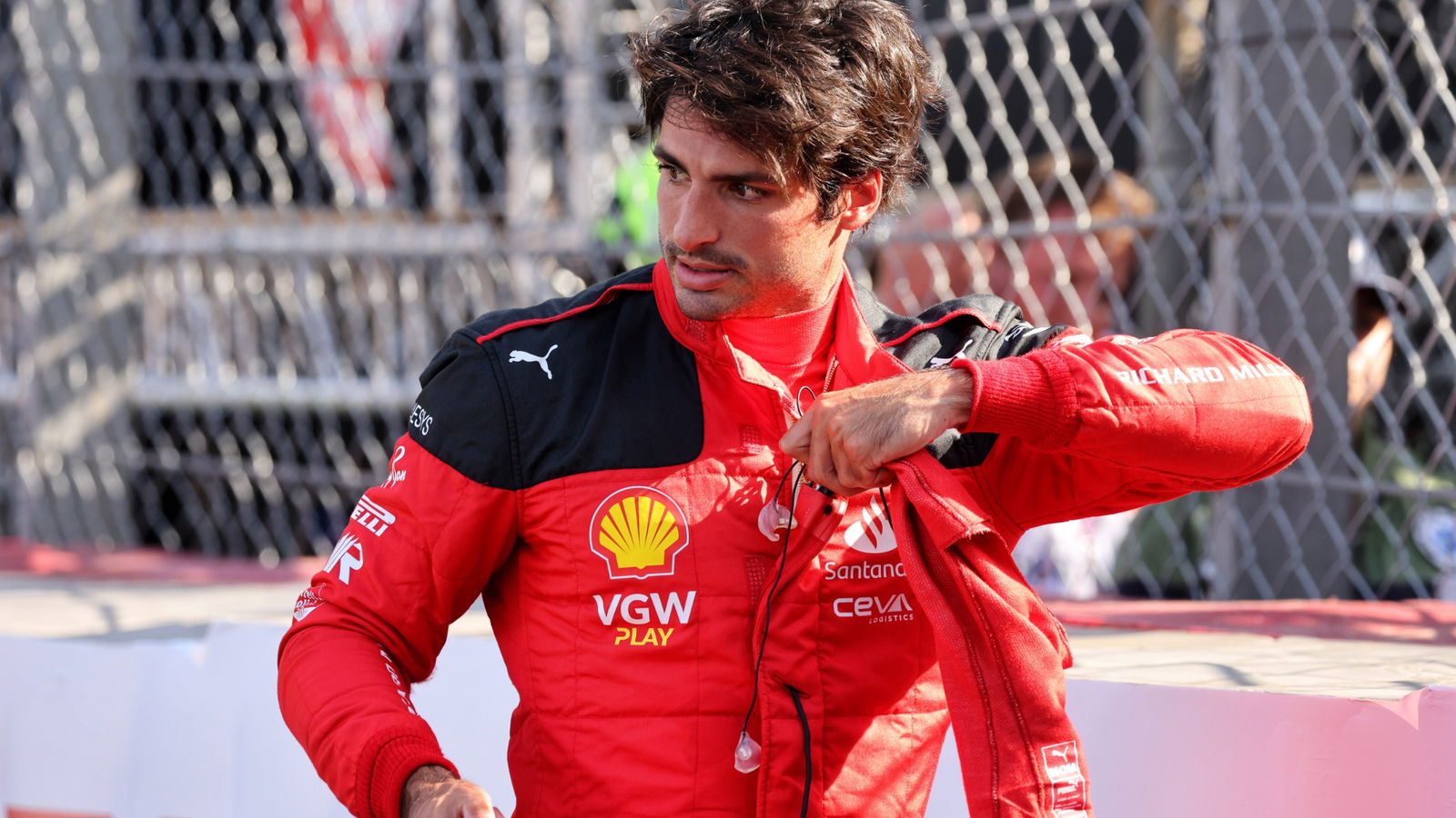 Carlos Sainz Jr (ESP) Ferrari crashed in the second practice session. Formula 1 World Championship, Rd 7, Monaco Grand
